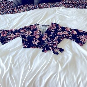 Cute cropped blouse!